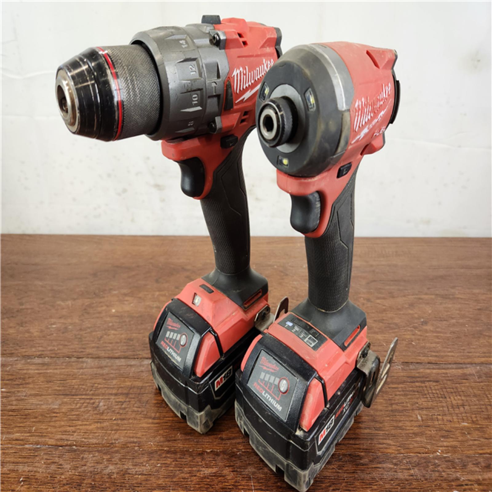 AS-IS Milwaukee M18 FUEL Cordless Brushless (2-Tool) Combo Kit