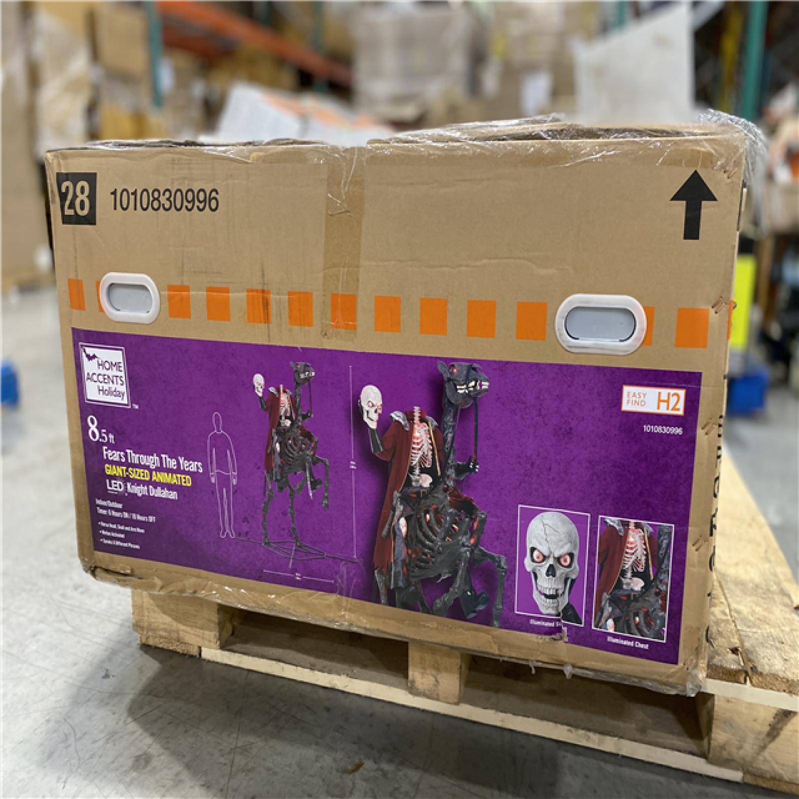 DALLAS LOCATION Home Accents Holiday 8.5 ft. GiantSized Animated LED