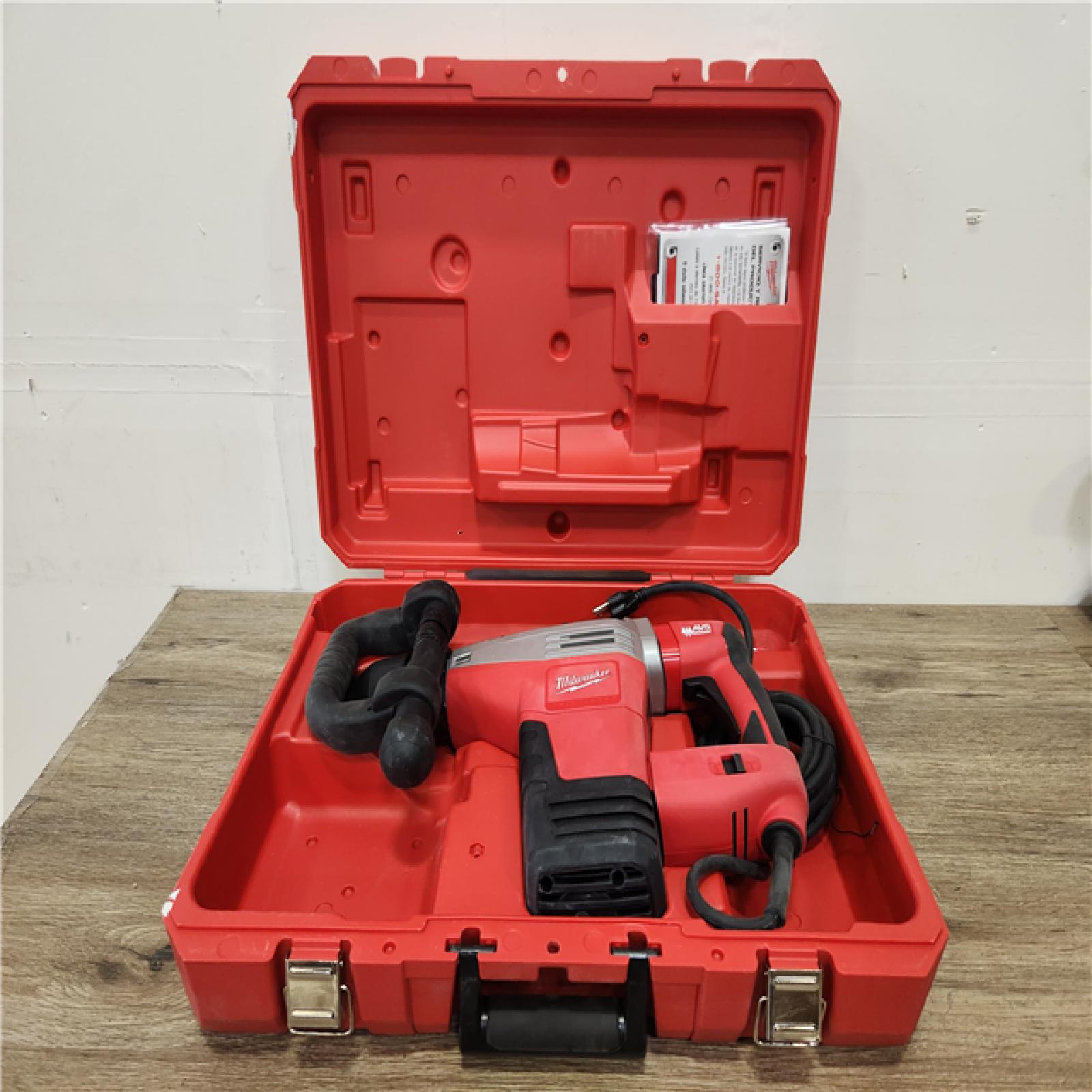 Phoenix Location Milwaukee SDSMAX Demolition Hammer 544621