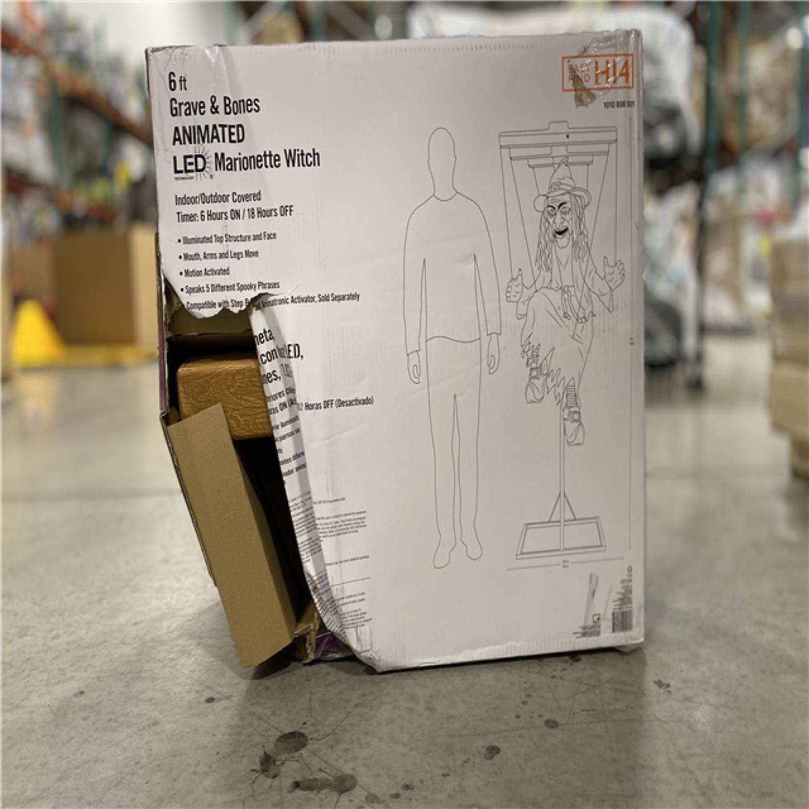 DALLAS LOCATION Home Accents Holiday 6 ft. Animated LED Witch