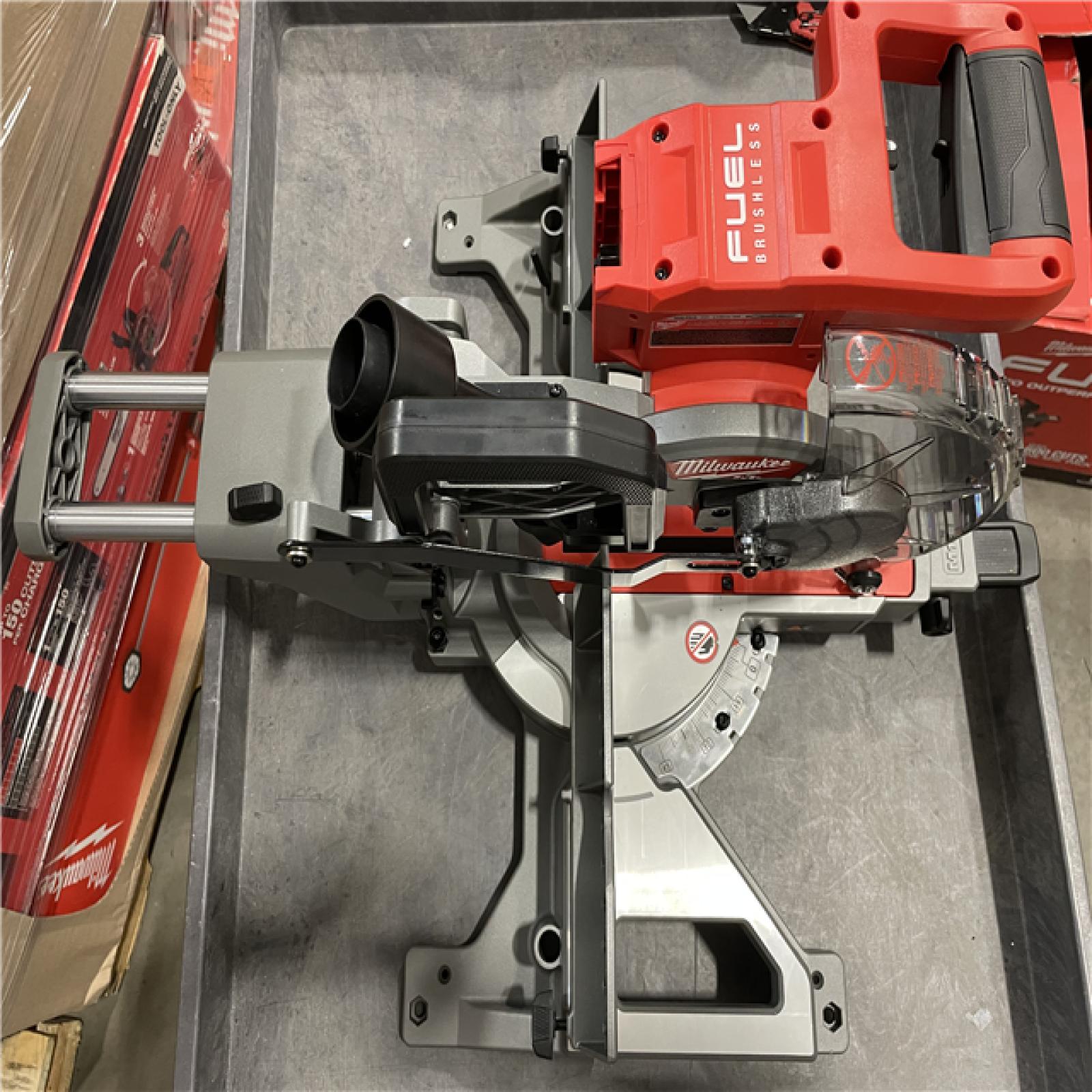 AS-IS Milwaukee M18 FUEL 7-1/4 in. Cordless Brushless Dual-Bevel