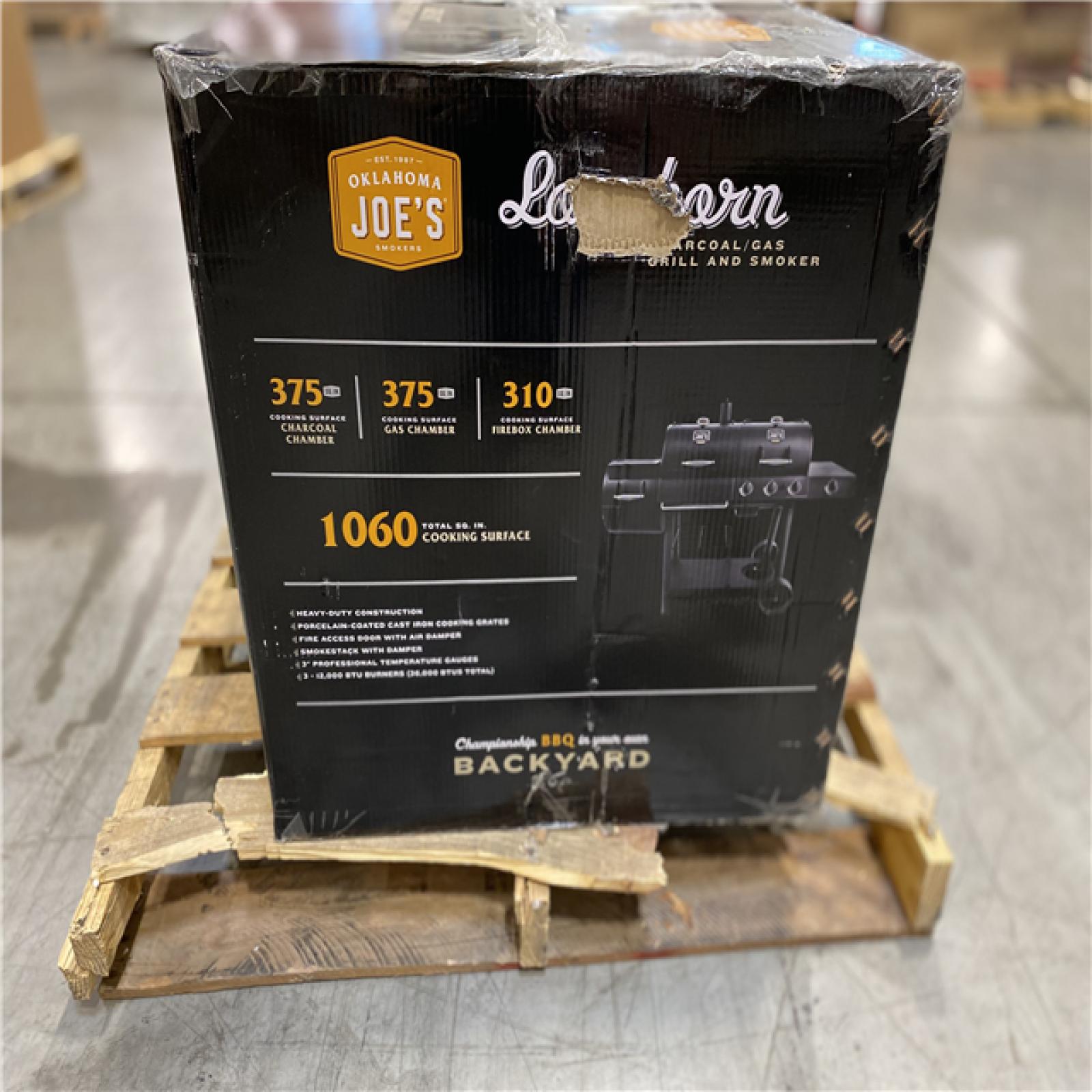 DALLAS LOCATION OKLAHOMA JOE'S Longhorn Combo 3Burner Charcoal and