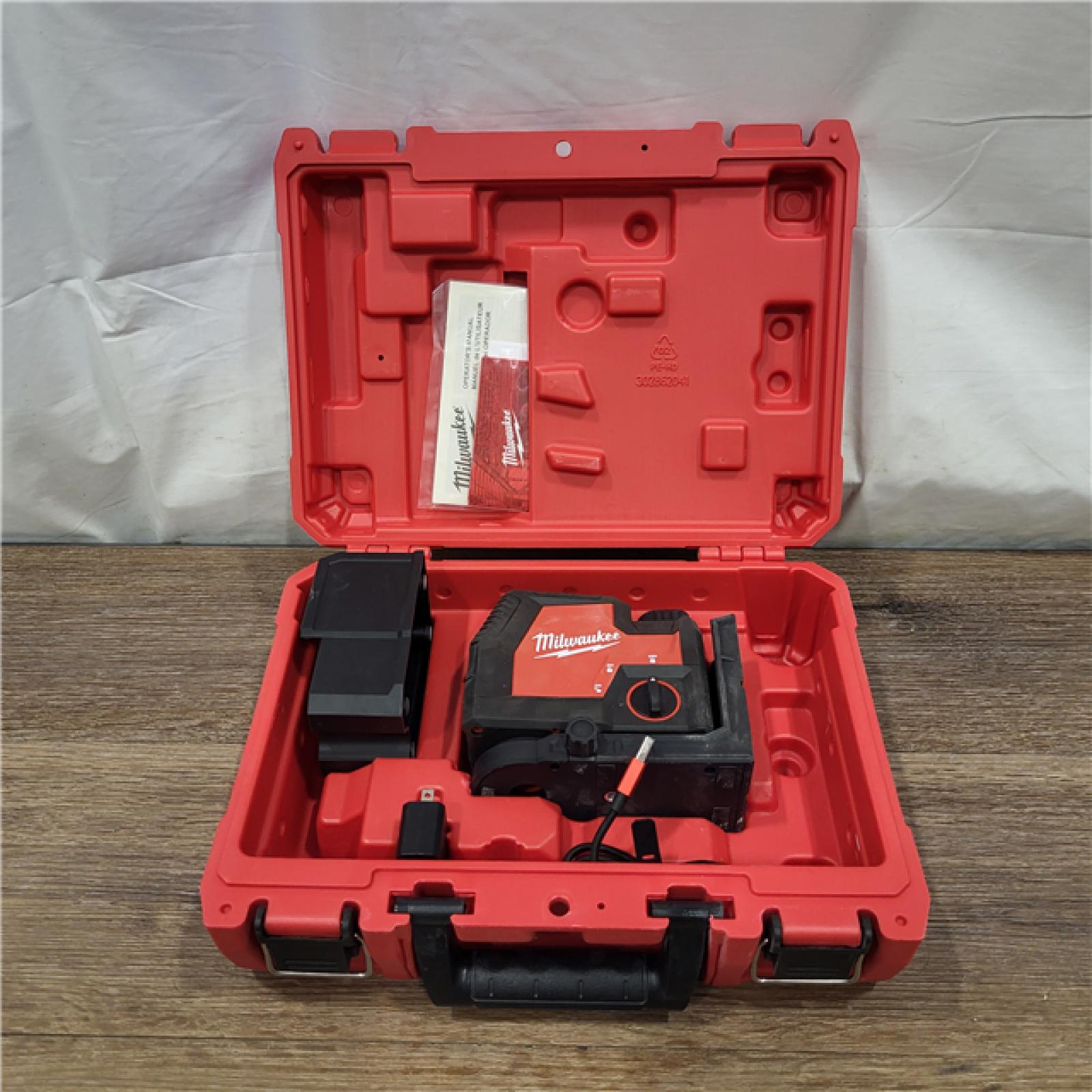 ASIS Milwaukee352221 Green Beam Laser Cross Line Plumb Point USB