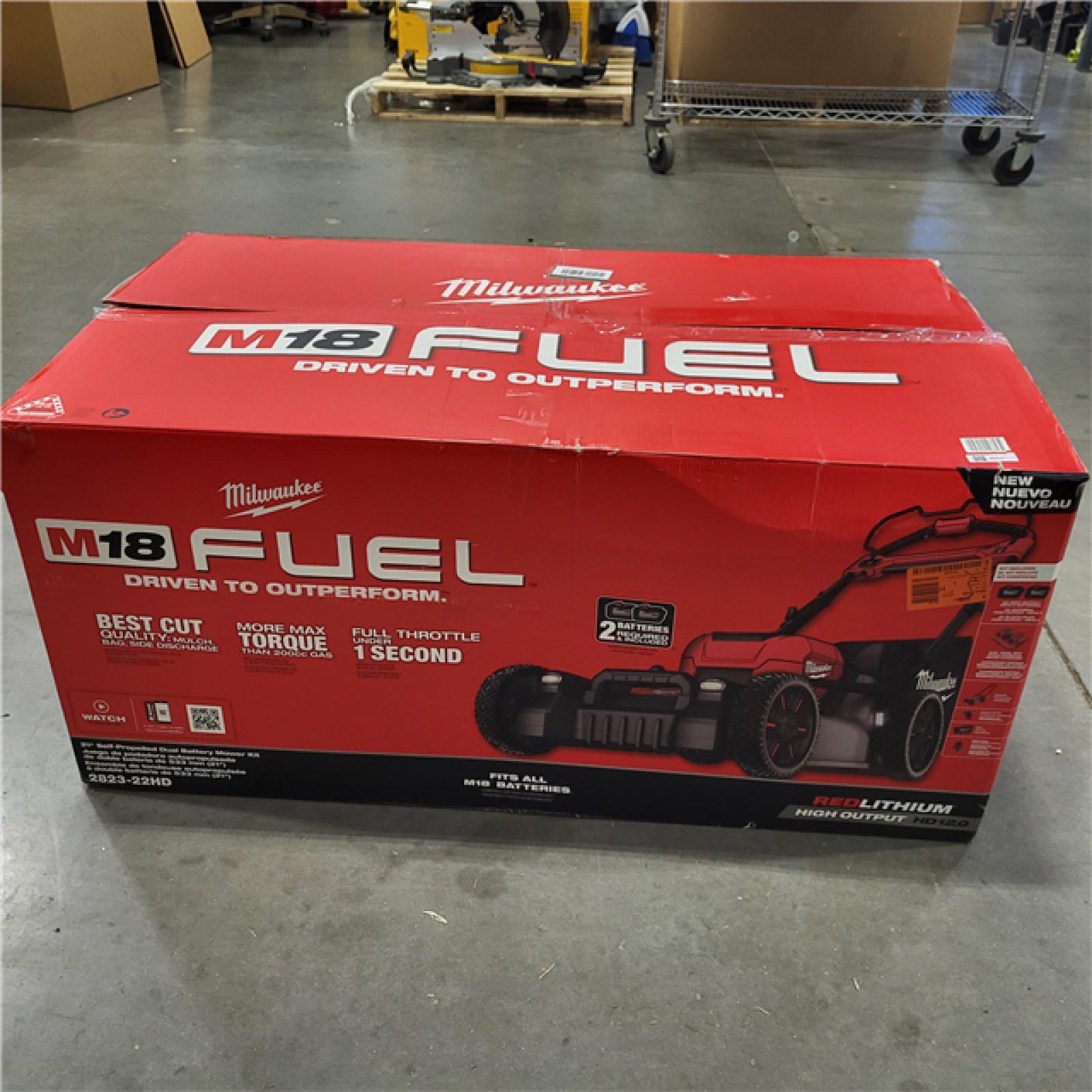 NEW Milwaukee M18 FUEL Brushless Cordless 21 in. Walk Behind Dual