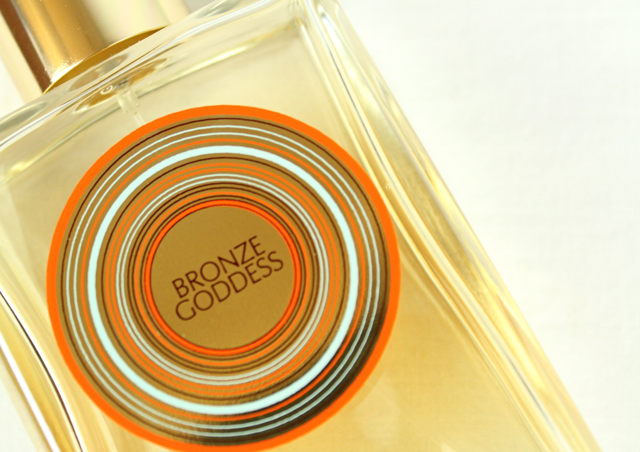 smell this Estée Lauder Bronze Goddess body oil spray The Seventh Sphinx