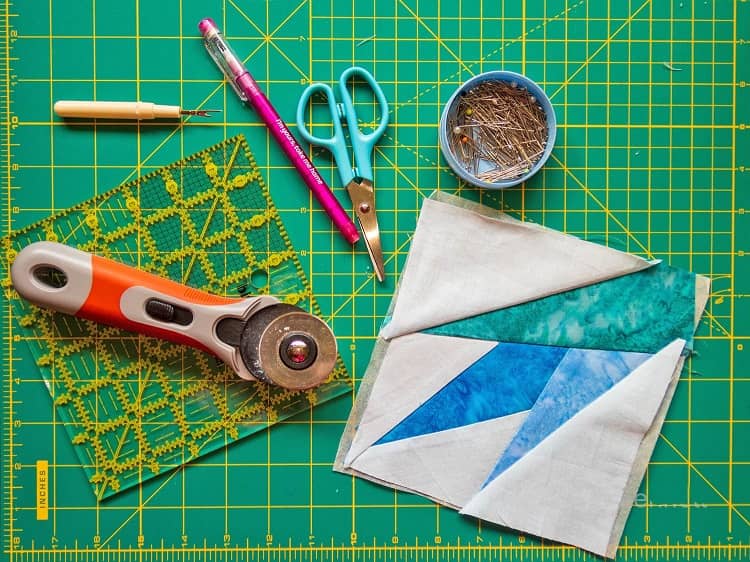 11 Tips & Tricks for Using a Rotary Cutter Tool » THE SEWING HUB