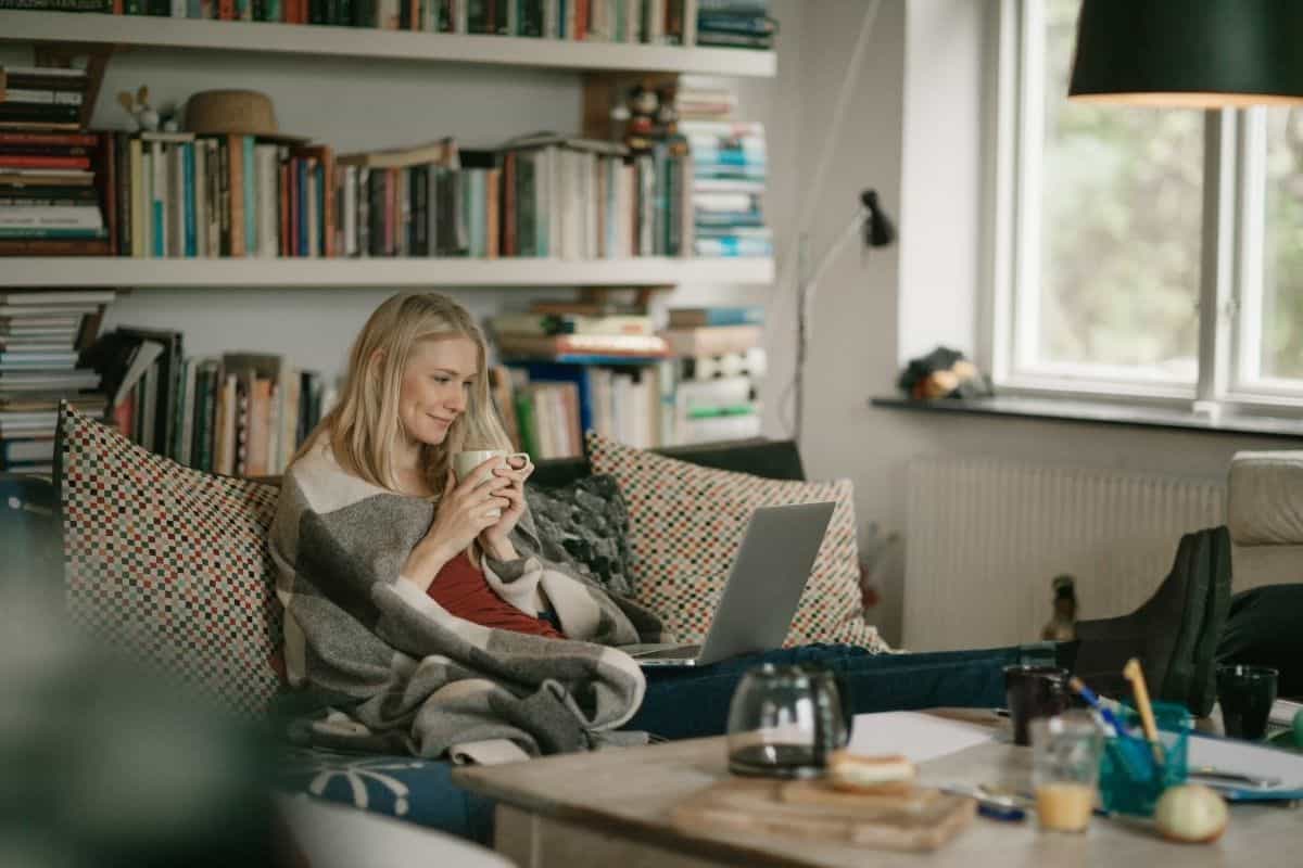 How to make a room look less cluttered LaptrinhX / News