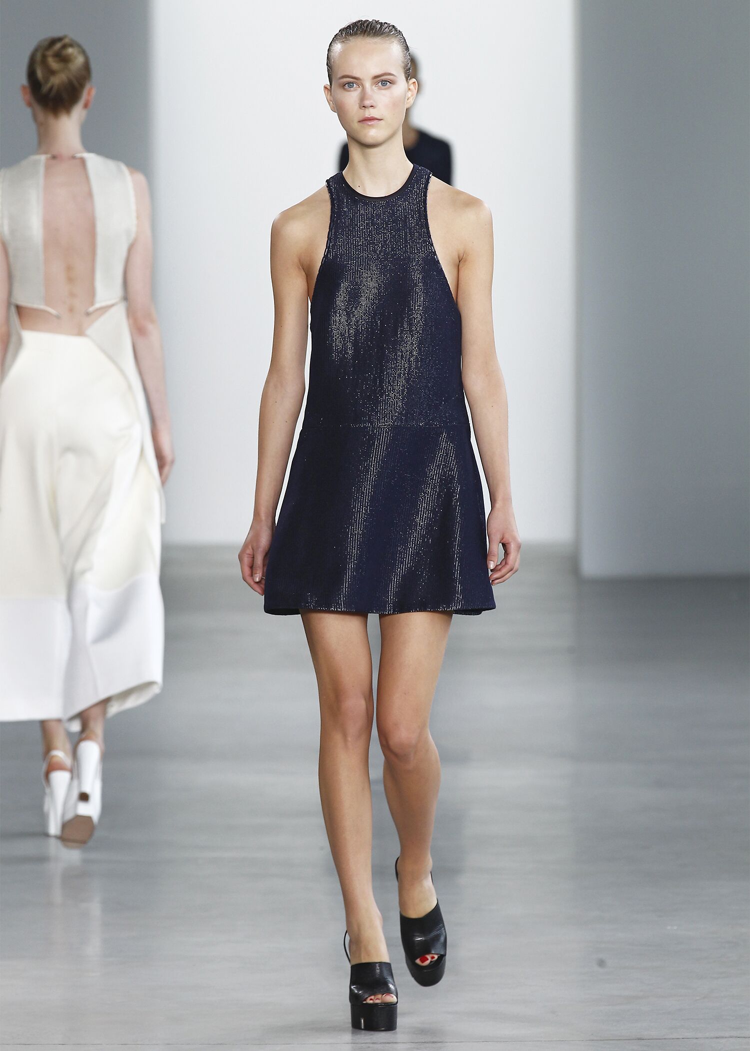 CALVIN KLEIN COLLECTION SPRING 2015 WOMEN'S COLLECTION The Skinny Beep
