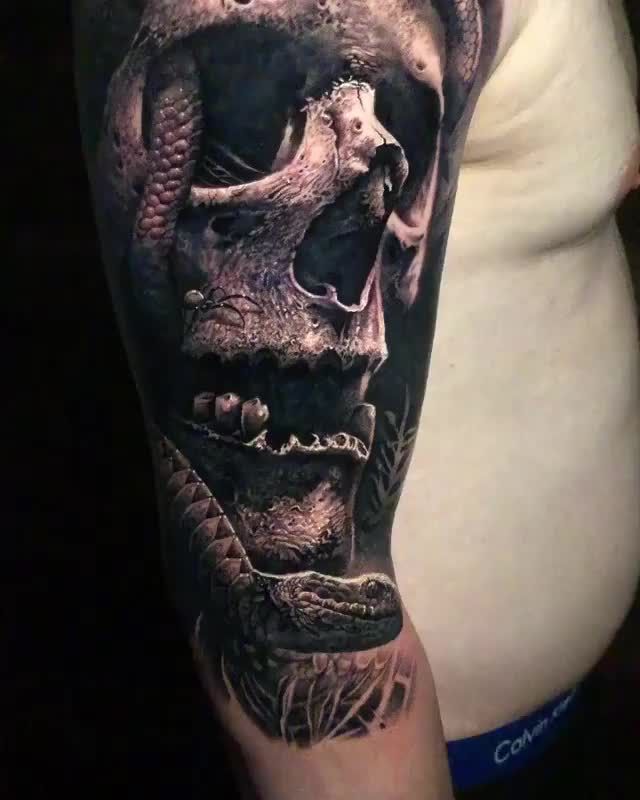 Badass Design Ideas For Realism Tattoos - The Skull And Sword 800_x_640_jpg