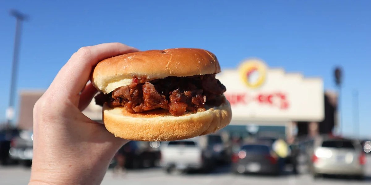 What Is the Best Food at Bucee’s? 17 Snacks, Ranked(024)