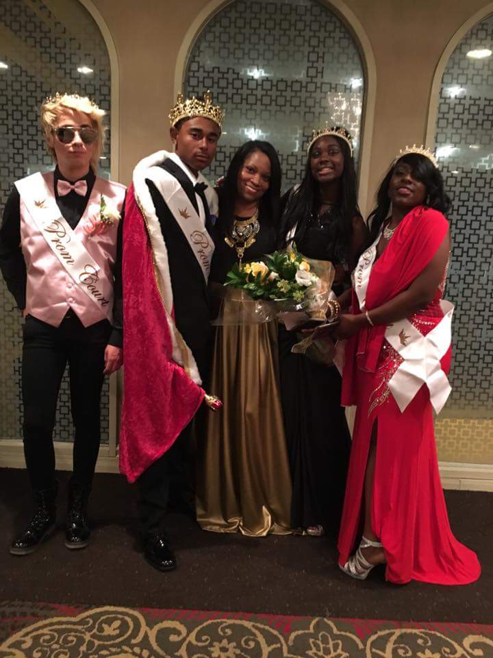 Where To Donate Prom Dresses In Los Angeles