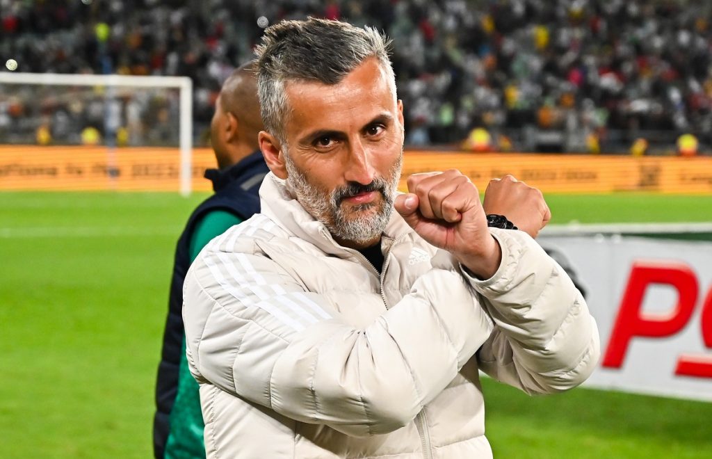 Orlando Pirates’ Jose Riveiro’s salary revealed(03)