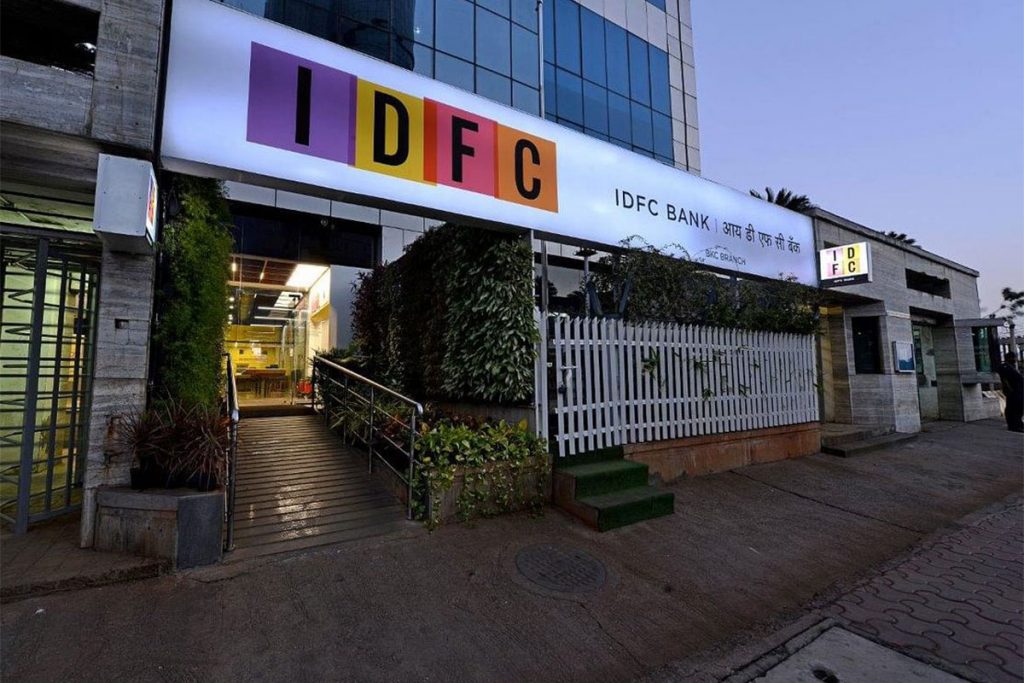 IDFC First Bank follows Kotak Bank, top management announced 10pc pay