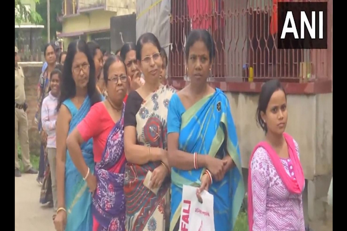 WB panchayat elections Repolling underway in 697 booths in 5 districts