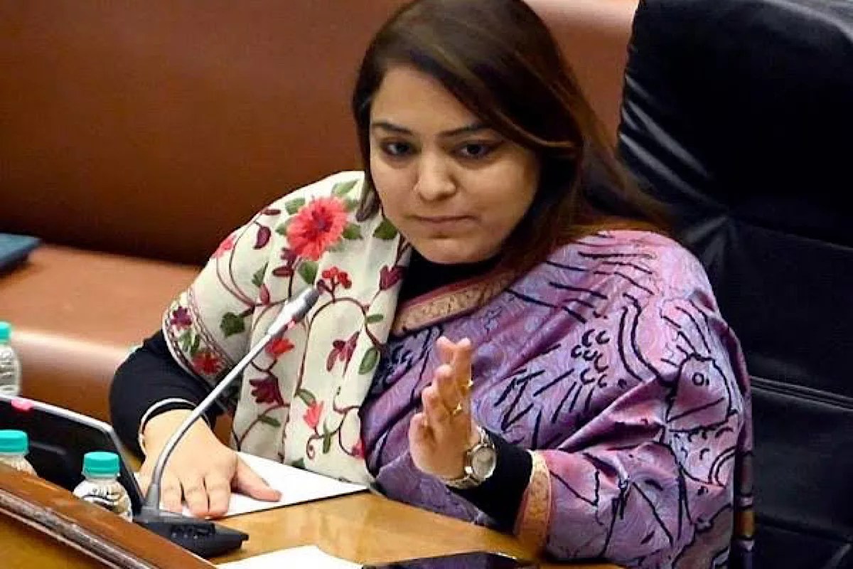 Mayor Shelly Oberoi pulls up MCD Commissioner over poor garbage