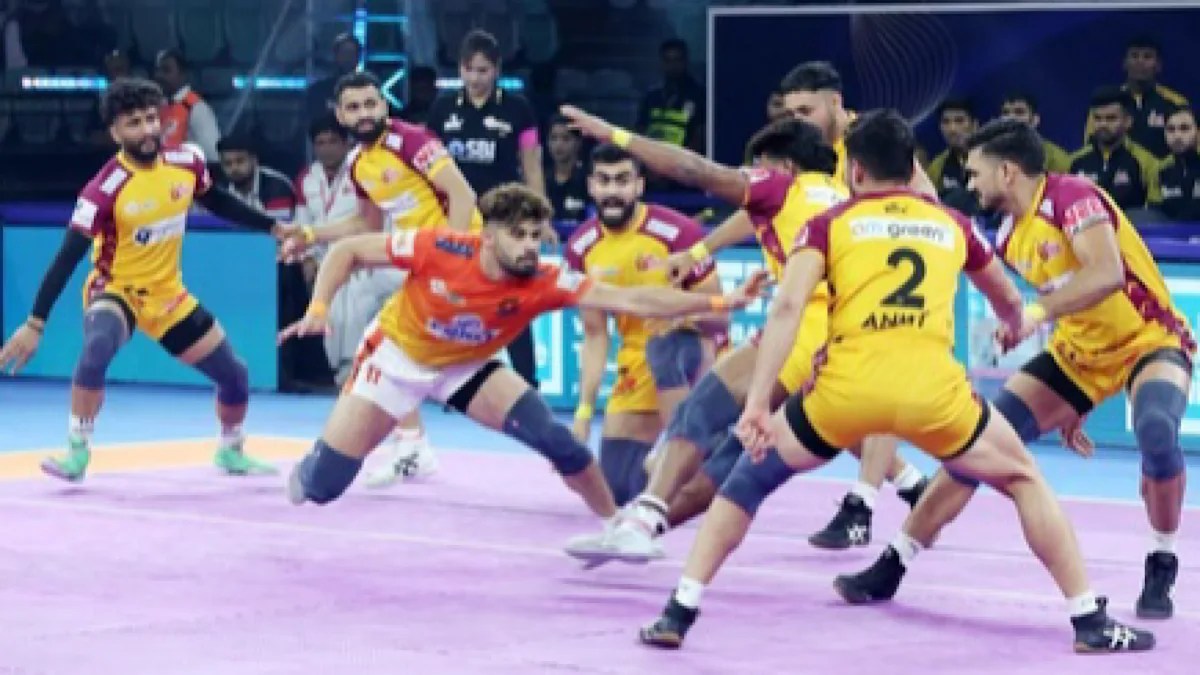 PKL 12 Puneri Paltan fight off resilient Telugu Titans, set up(03)