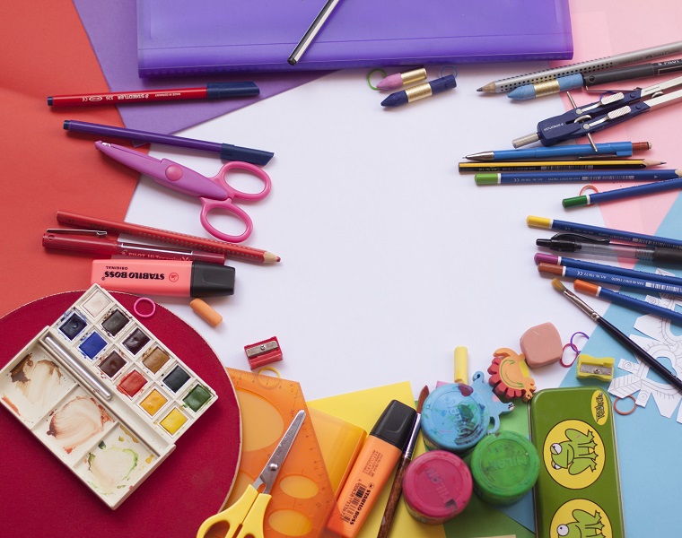 10 musthave pieces of stationery to slay your lectures