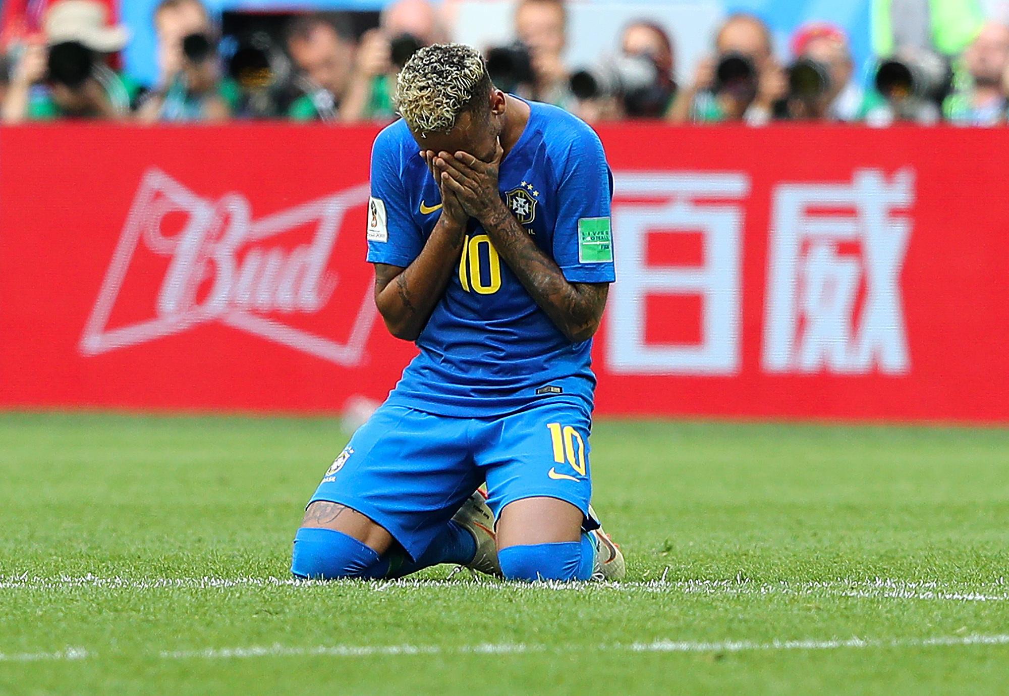 World Cup 2018 Neymar splits Twitter with outrageous rainbow flick