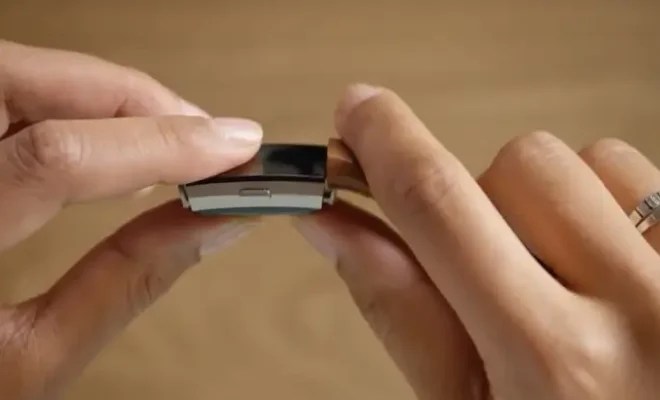 How to Change Fitbit Charge 2 Bands - The Tech Edvocate