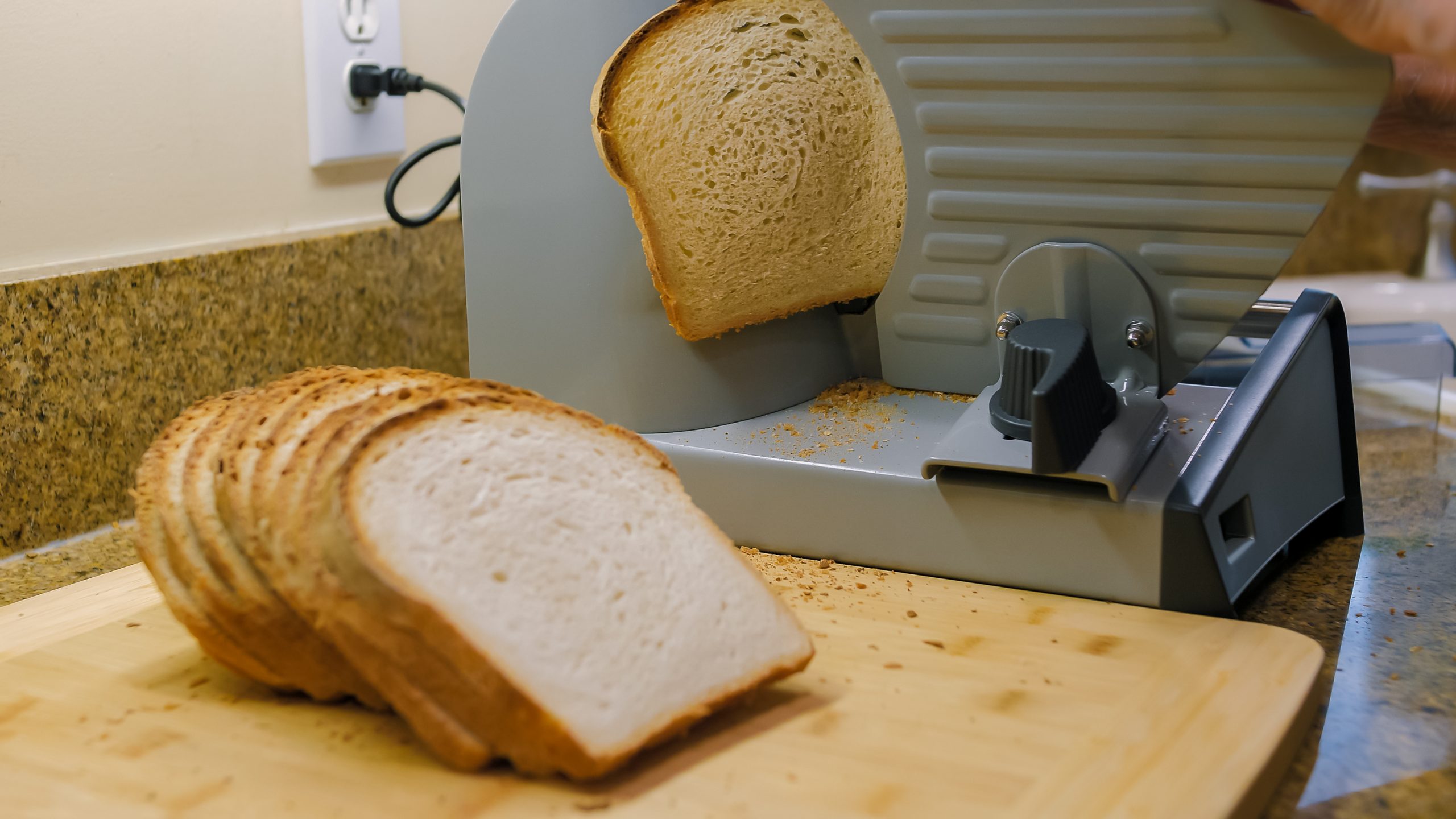 The Best Bread Slicers A Comprehensive Guide The Tech Edvocate