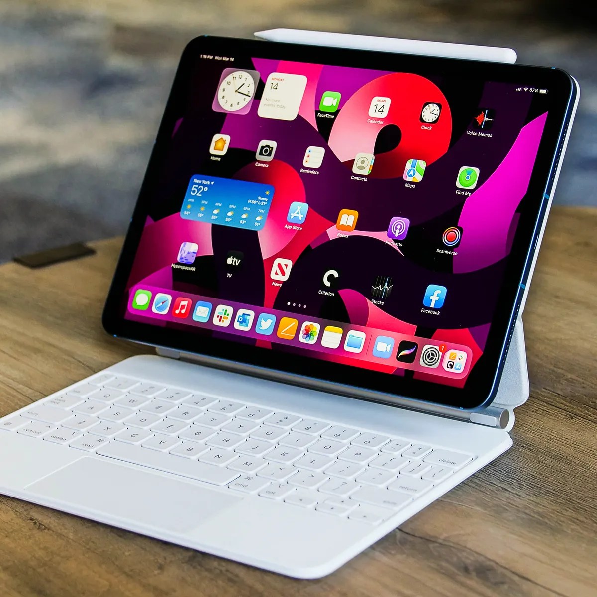 Apple's Magic Keyboard for iPad Still Excellent, but Time for a