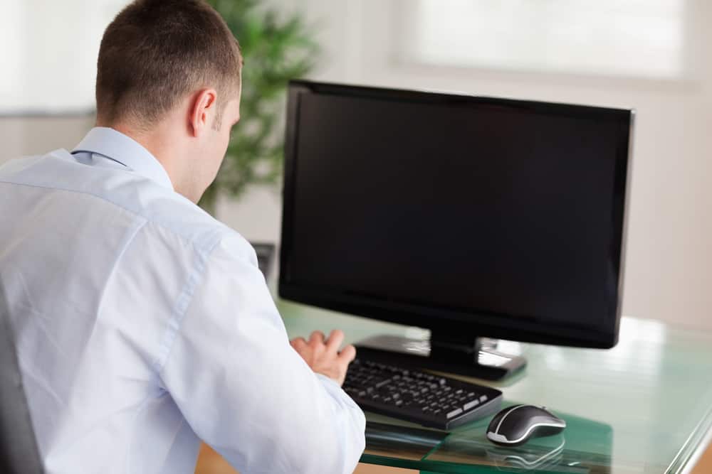 Motherboard Not Detecting Monitor (10 Causes, Fixes)