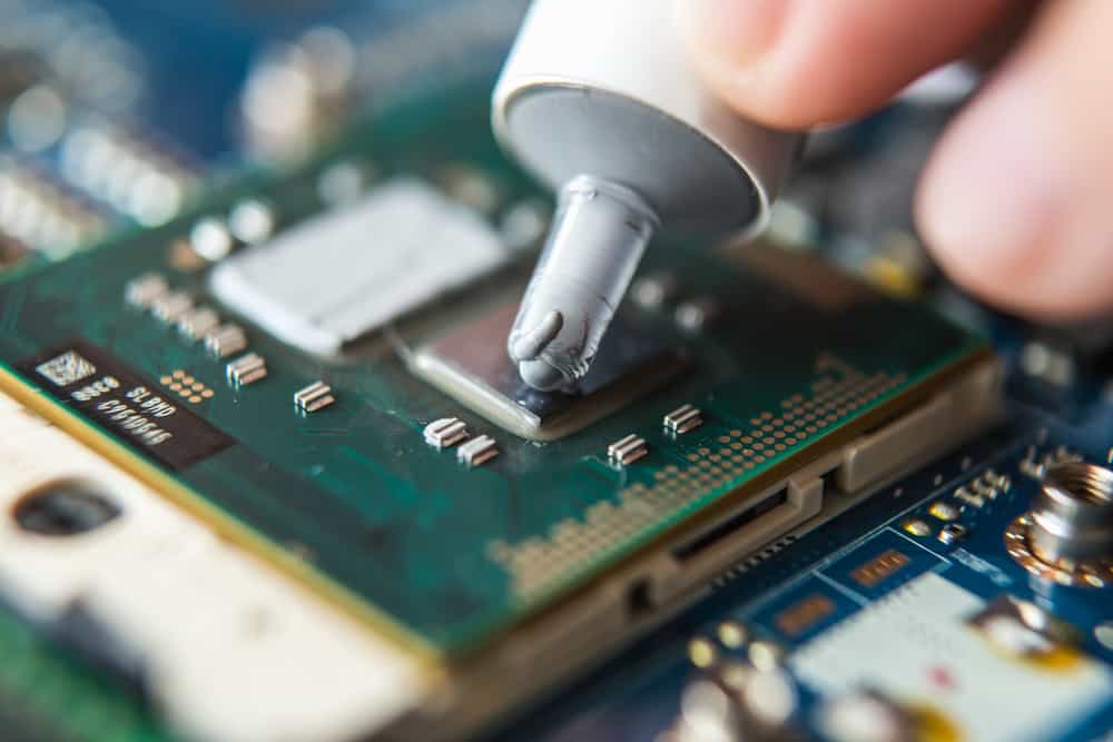 Top 5 Best Thermal Paste For A Laptop (Updated 2023)