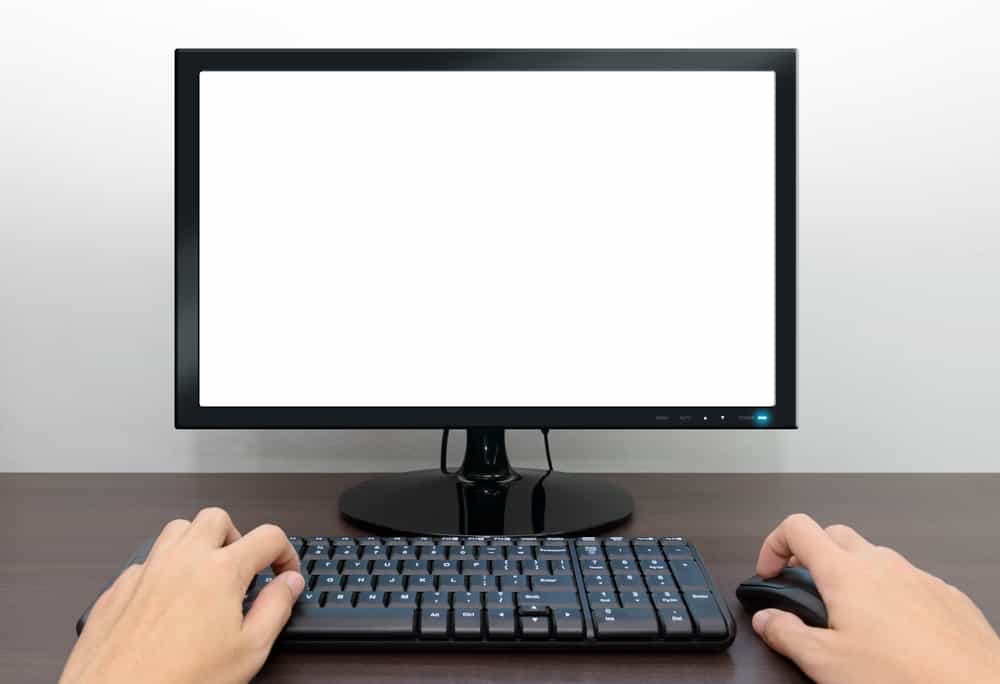 Do You Need A Monitor For A Pc? (Everything To Know) Do You Need A Monitor For A Pc? (Everything To Know)