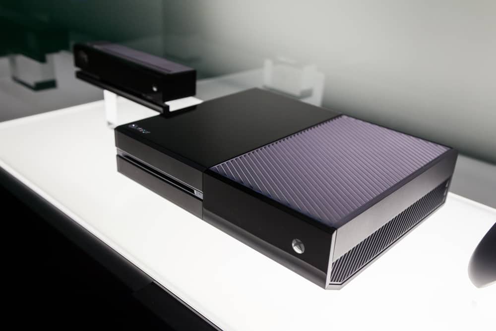 How Long Does An Xbox One Last? (Explained)