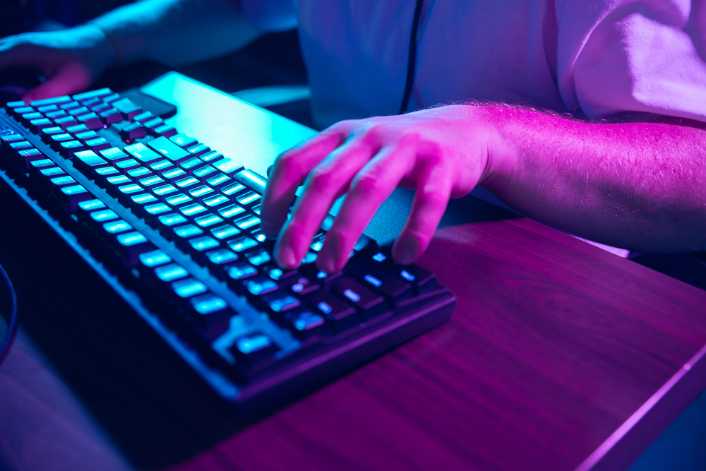 Why Are Custom Keyboards So Expensive? (Top 10 Reasons)