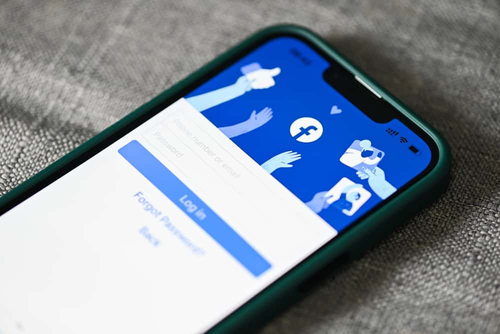 What Does Bump Mean On Facebook? (Explained)