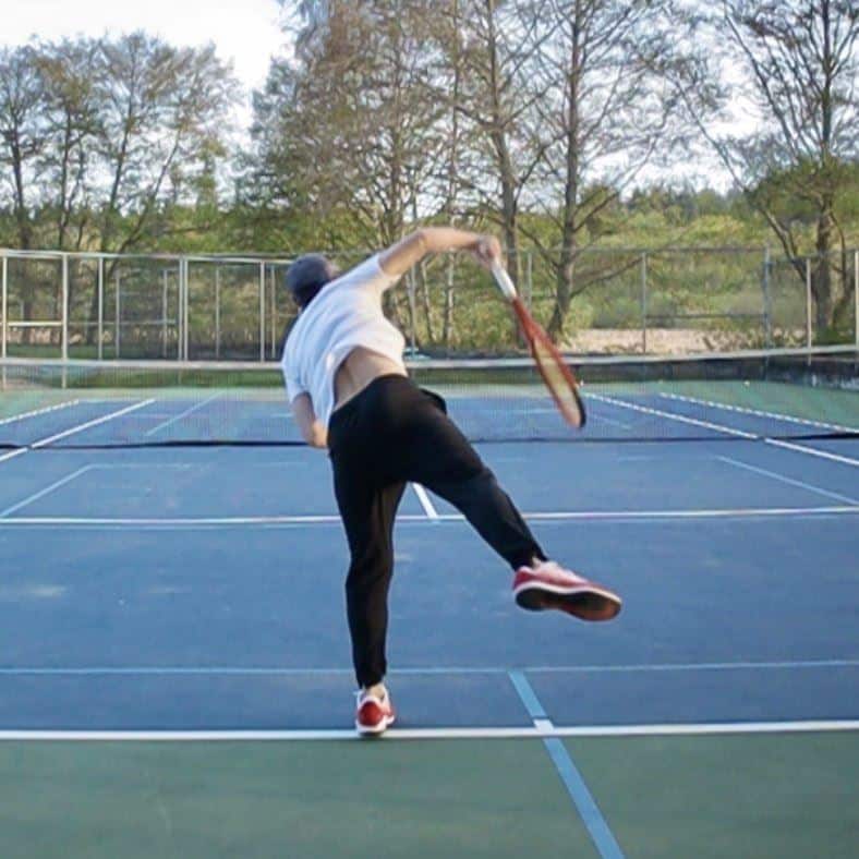 How to Hit a Kick Serve in 5 Steps The Tennis Tribe