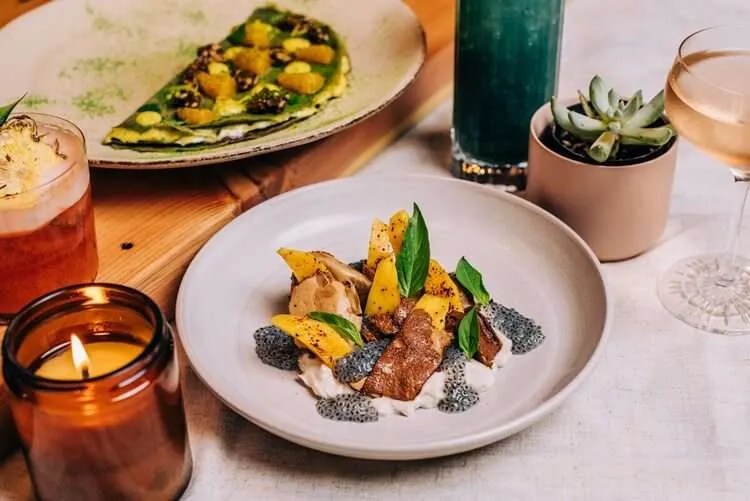 The Well Restaurant In Austin HealthFood Comes to Life