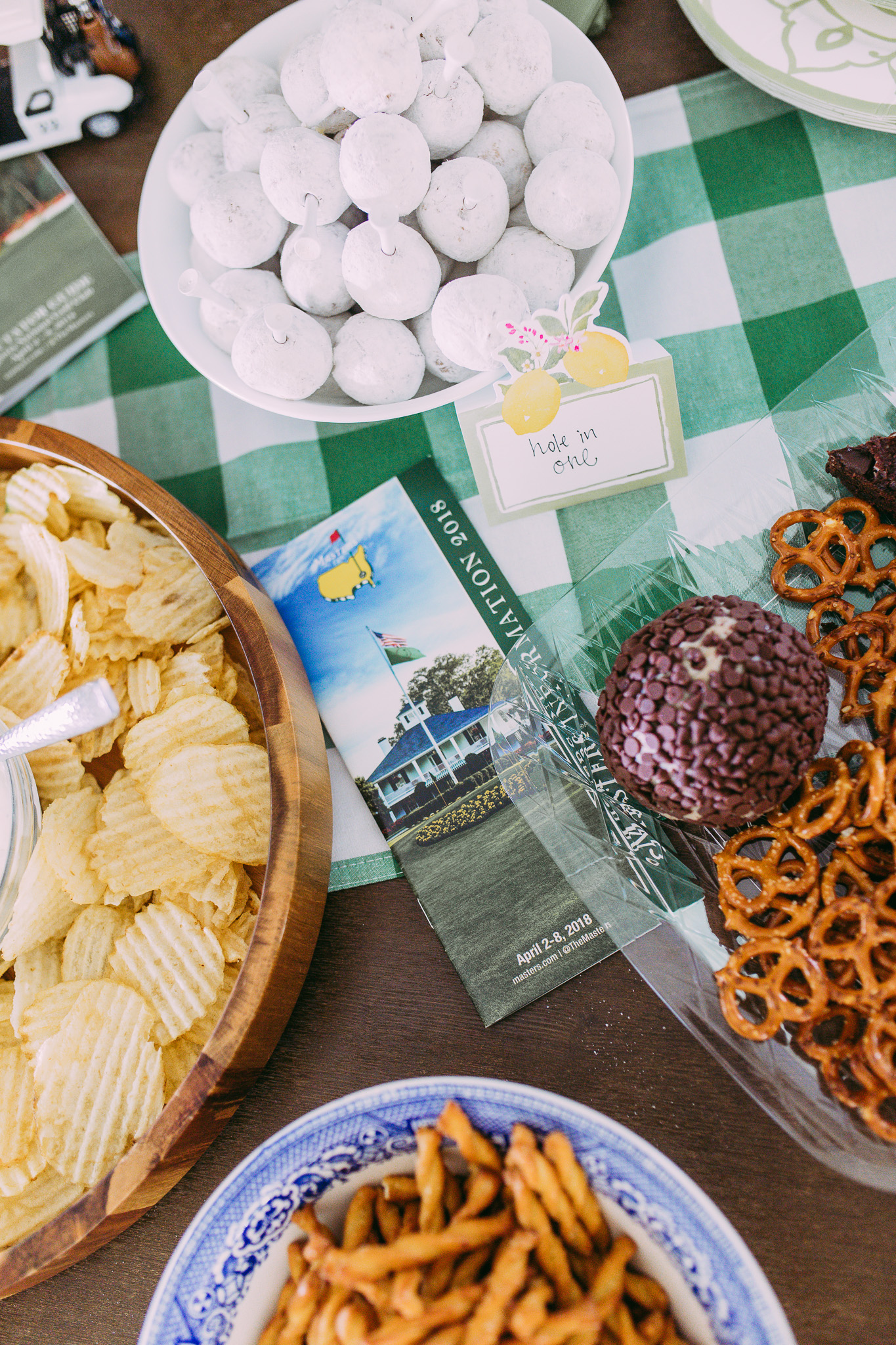 How to Throw the Perfect Masters Party Thrifty Pineapple