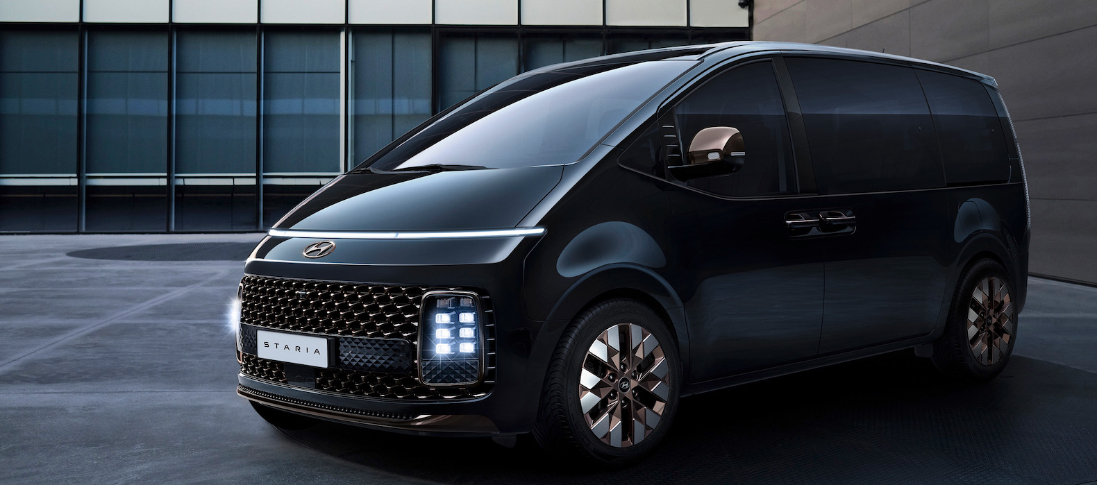 Hyundai Staria is a futuristic 11passenger minivan The Torque Report