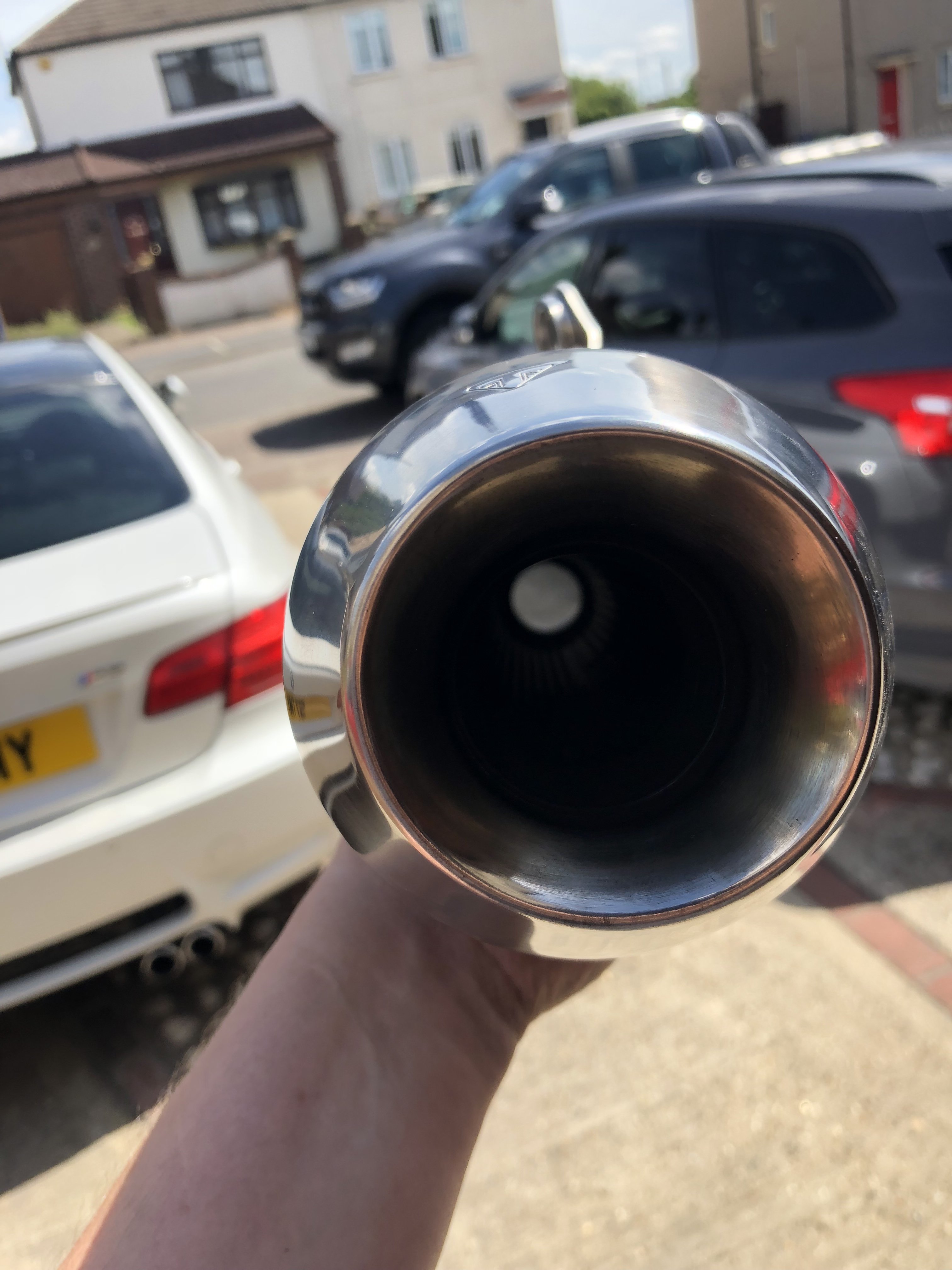 Thruxton How To Remove Baffles From Eu (not Us) V&hs? The Triumph Forum