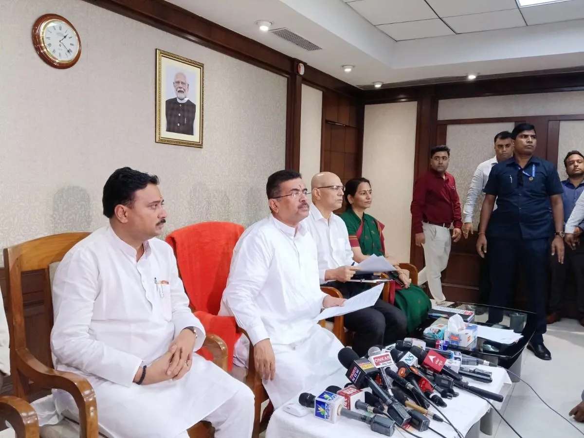 বড় সিদ্ধান্ত! রাজ্যে এক মাস বন্ধ জি+৫ বাণিজ্যিক নির্মাণ, মিলল রেসিডেন্সিয়াল ছাড় – এবেলা