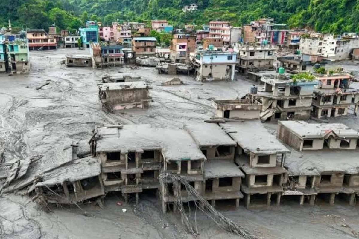 নেপাল বিপর্যয় কি শুধুই প্রাকৃতিক দুর্যোগ, নাকি এর পেছনে লুকিয়ে আছে কোনো ভয়ংকর রহস্য?