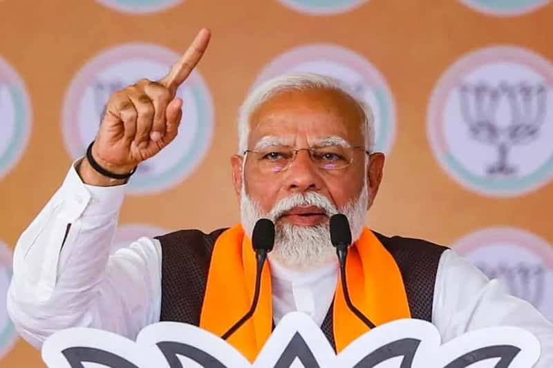 কাটমানি যুগ শেষ, বাংলায় শুরু উন্নয়নের সুপারফাস্ট দৌড়! – এবেলা