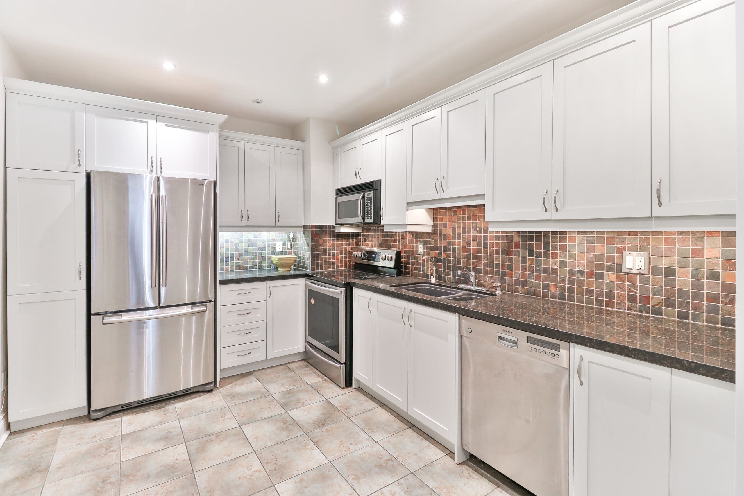 76 Borden St The WEIR Team