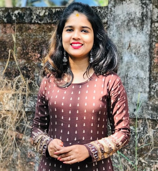 Dhanya Rajesh Age, Net Worth, Boyfriend, Family, Height and Biography(09)