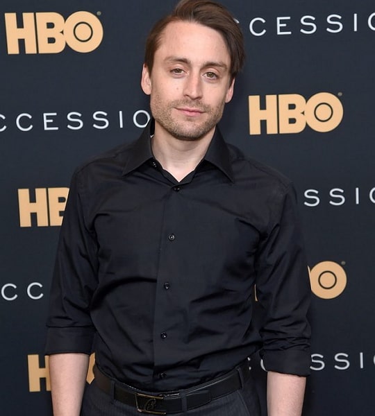 Macaulay Culkin Age, Net Worth, Wife, Siblings, Family and Biography(024)