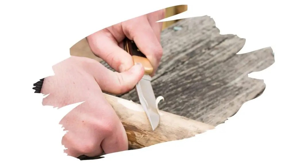 9 Easy Whittling Projects For Beginners (That You Can Make This Weekend)