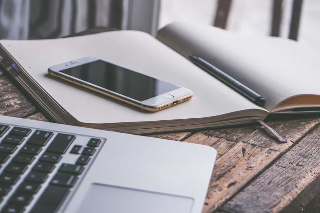 How To Journal Typed vs. Handwritten Entries Appointed Time Press, LLC