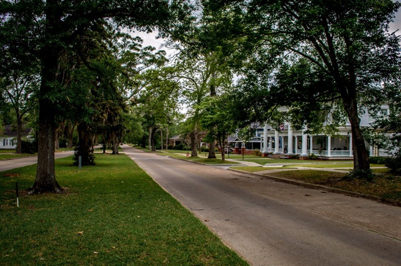 Top 10 poorest cities in 2024