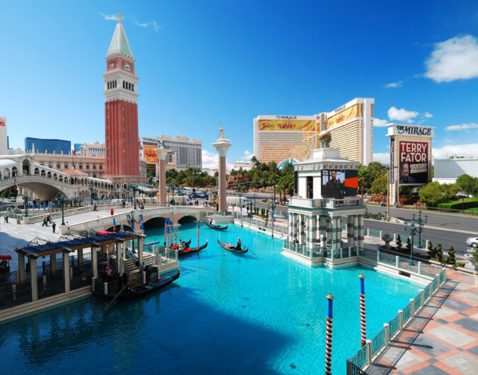 How warm is it in Las Vegas in March? Find out if March is