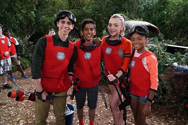 'Jessie' Stars Reunite for 'Bunk'd' Throwback (Exclusive Video)