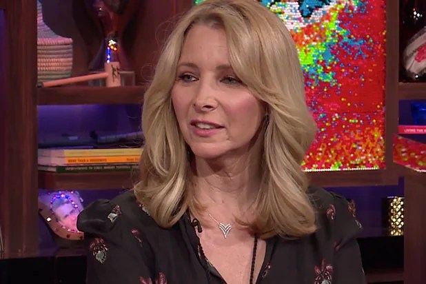 lisa kudrow 2023 Lisa Kudrow Says 'Friends' Guest Star Told Her She's 'F—Able' With Makeup On