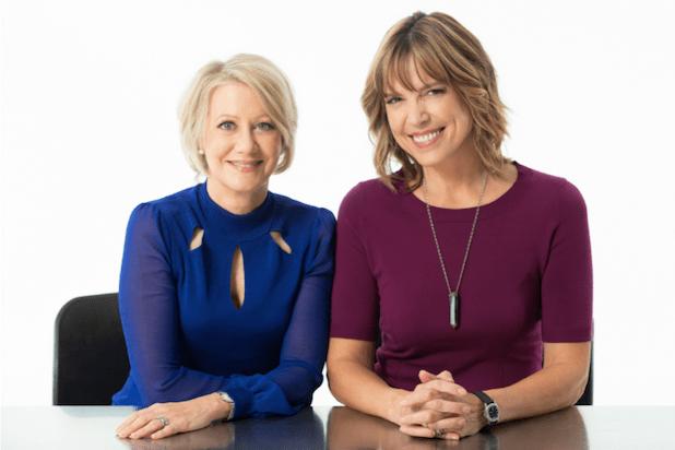 Amazon Picks First All Female Nfl Broadcast Team To Call Tnf