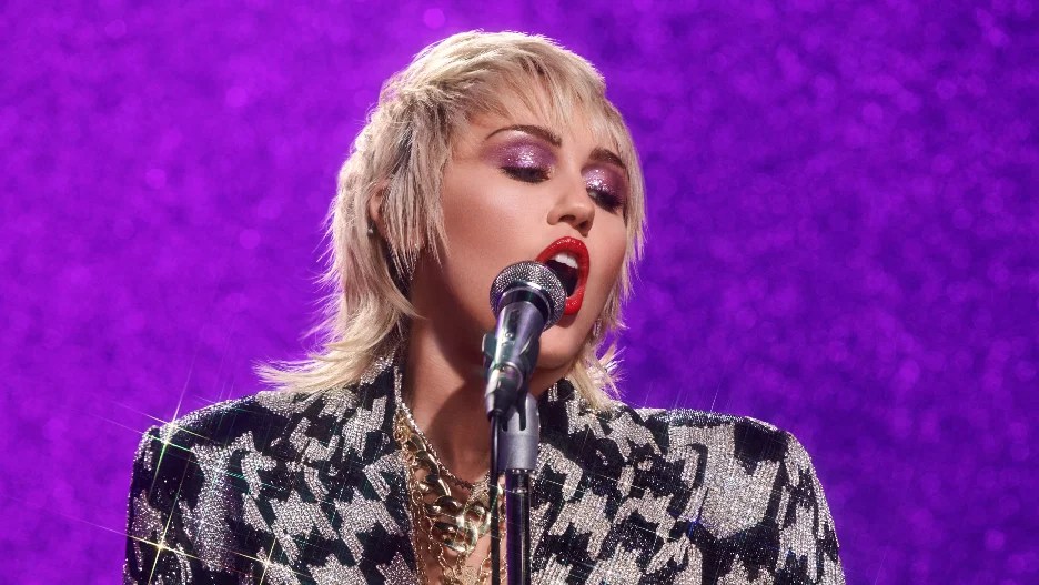 Miley Cyrus Sets 'Stand by You' Pride Concert Special at Peacock, Signs
